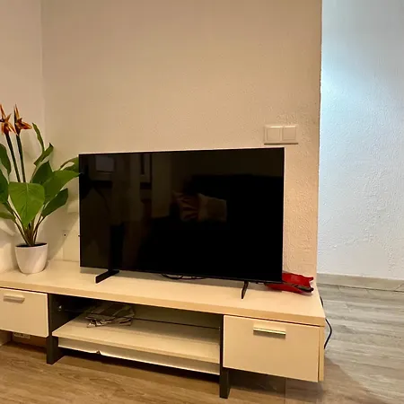 Piso Cerca De Playa Del Arbeyal Apartmán Gijón